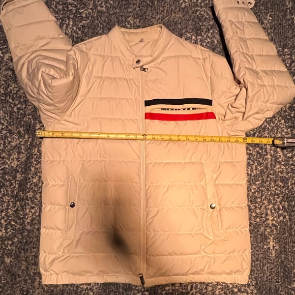 Off white / Cream lightweight down jacket by Moncler - Picture 10 of 17